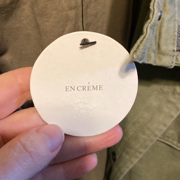 En Crème Women’s Medium Military Style Jacket. Olive Green color. Never worn. - Picture 2 of 10